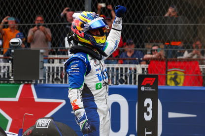 Visa Cash App Racing Bulls 2025 F1 Race Suit